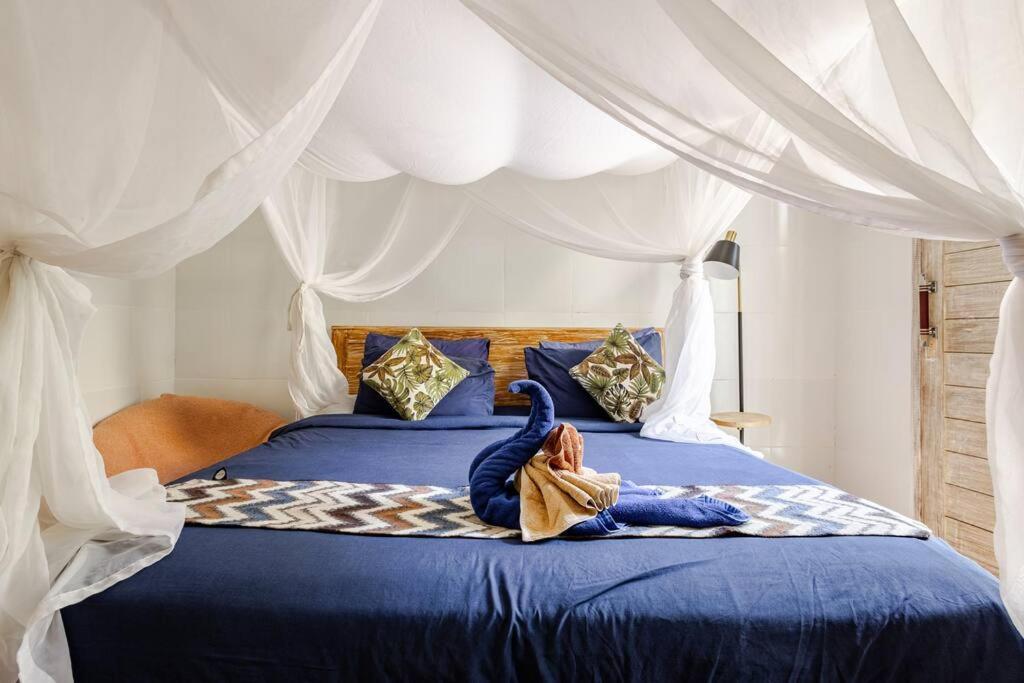 Kubu Guest House Seminyak  Luaran gambar