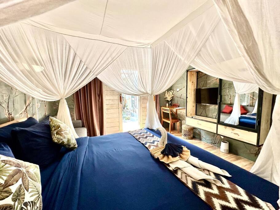 Kubu Guest House Seminyak  Luaran gambar