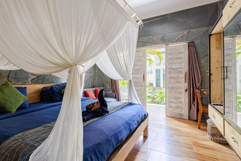 Kubu Guest House Seminyak  Luaran gambar